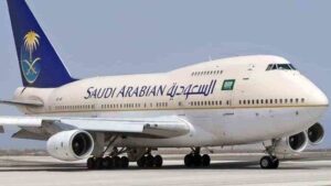 طائرة سعودية 