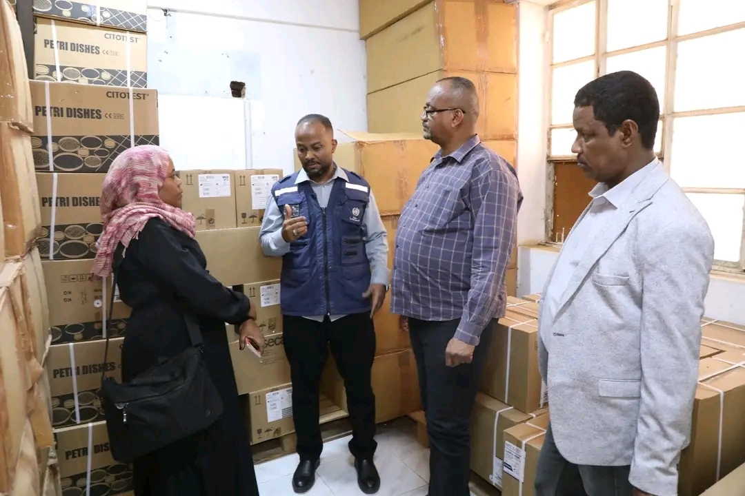 تدشين-تسليم-معدات-طبية-بكسلا وزارتا الصحة الاتحادية والولائية بكسلا تدشنان تسليم أدوية ومعدات طبية لعشر مستشفيات
