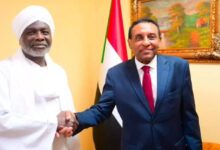 خطوات عاجلة لمواجهة انهيار الجنيه السوداني: رئيس الوزراء يبحث سبل وقف التدهور